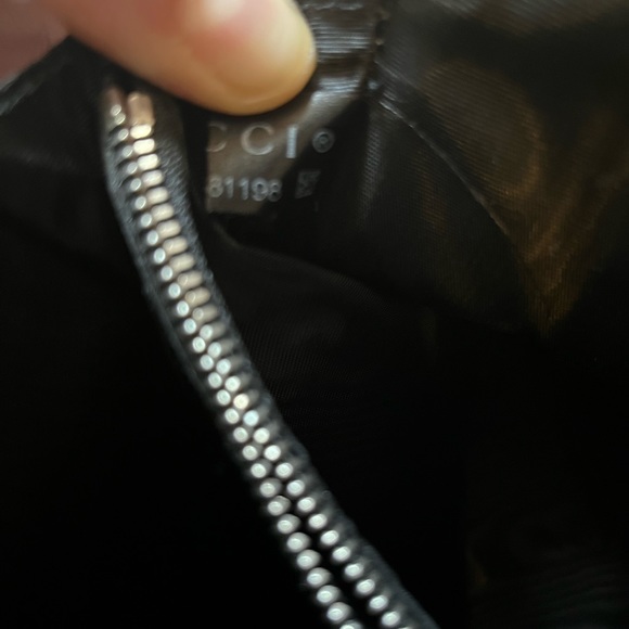 ❤️Black and Gold Gucci printed leather crossbody bag with "GUCCY" in SEGA® font - Picture 7 of 12